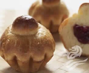 Brioche Plus Com Recheio De Frutas