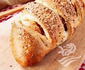 Pão Amigo Com Milho E Recheio De Goiaba